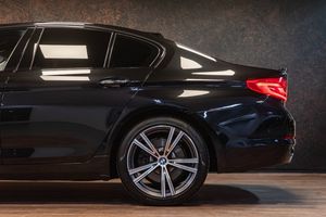 BMW 520 bild 11