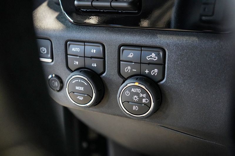 Chevrolet Silverado bild 22