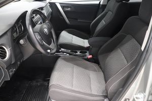 Toyota Auris bild 7