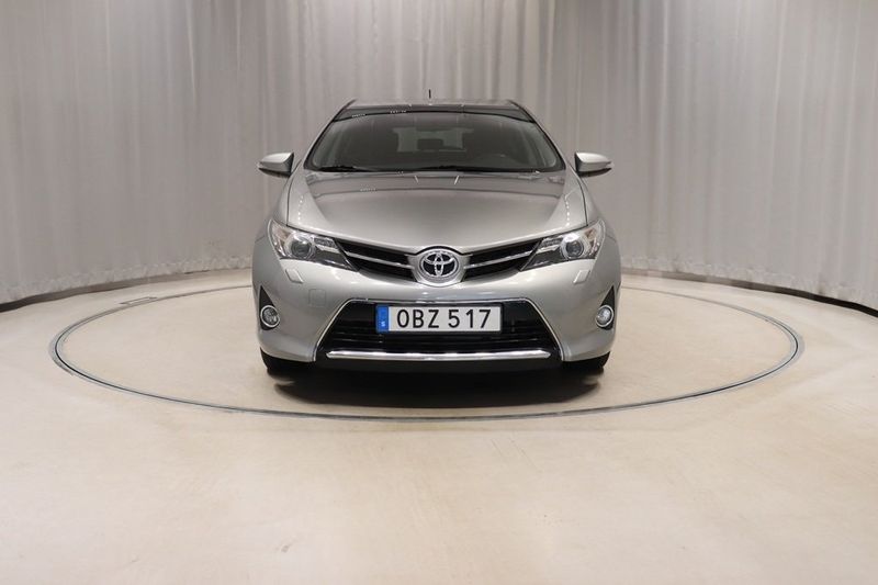 Toyota Auris bild 2