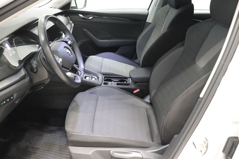Skoda Octavia bild 7