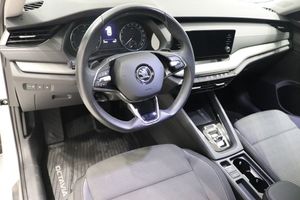 Skoda Octavia bild 9