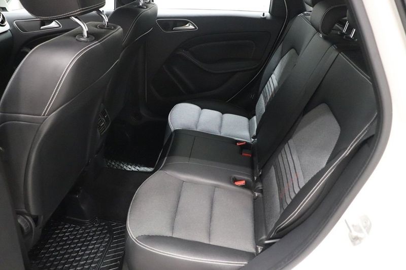 Mercedes B180 bild 8