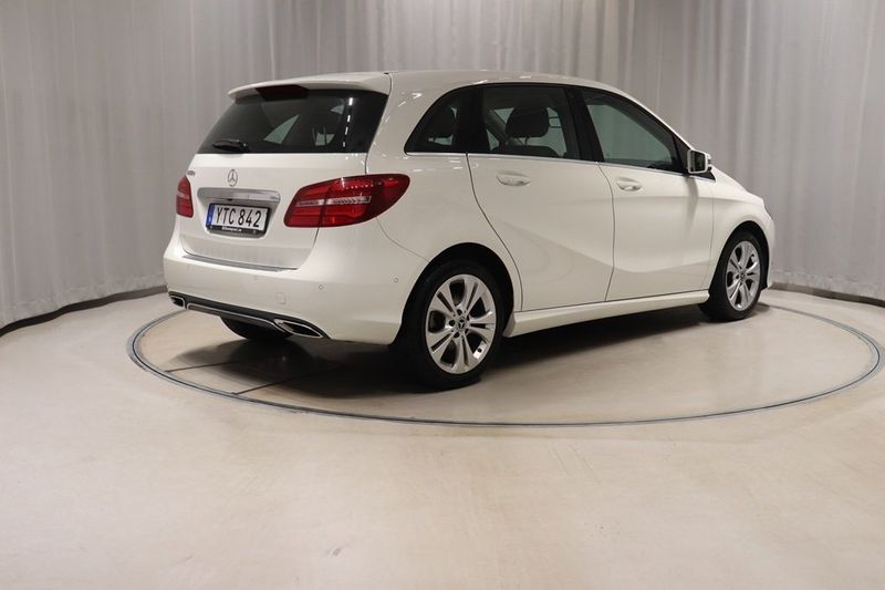 Mercedes B180 bild 4