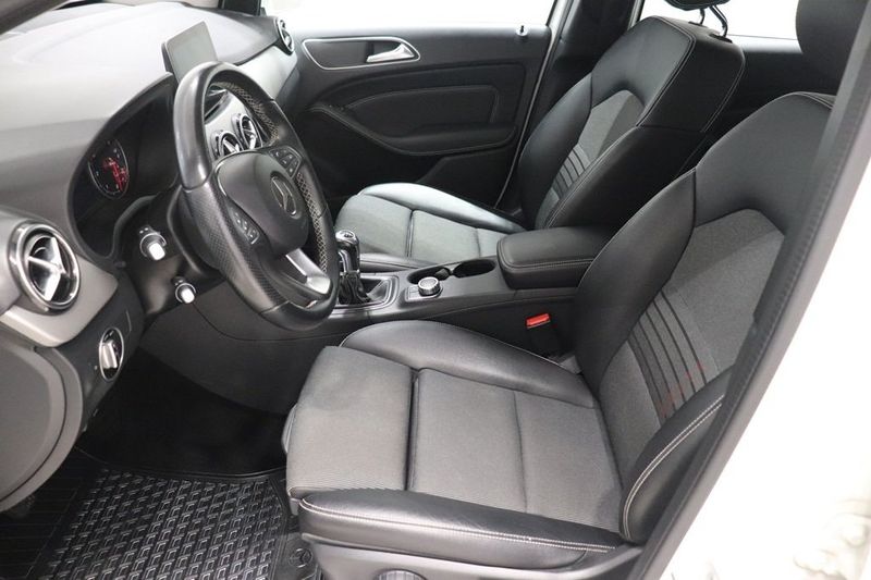 Mercedes B180 bild 7