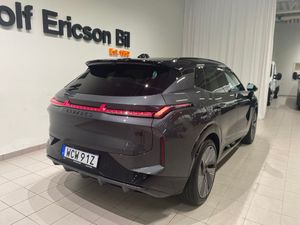 Lynk & Co 08 bild 8