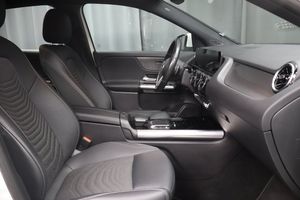 Mercedes GLA180 bild 11