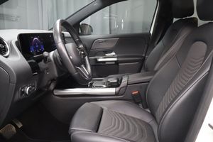 Mercedes GLA180 bild 10
