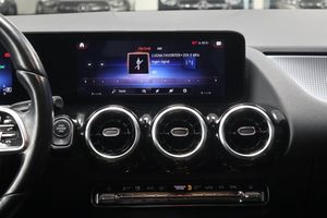 Mercedes GLA180 bild 18