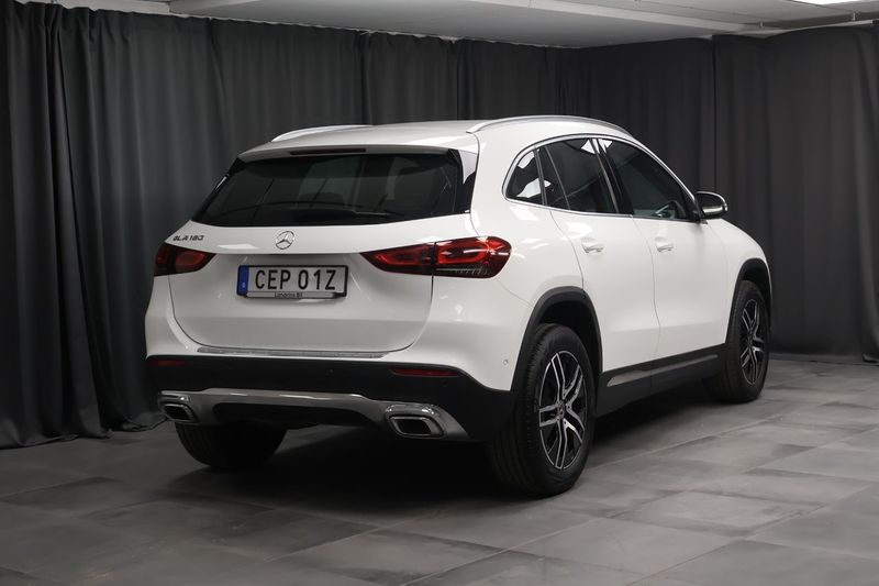 Mercedes GLA180 bild 2