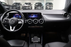 Mercedes GLA180 bild 14