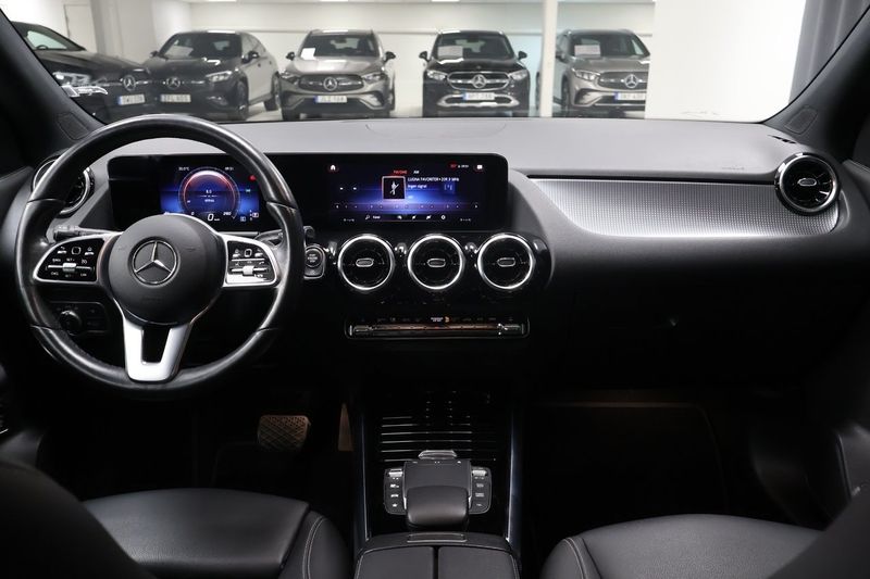 Mercedes GLA180 bild 14