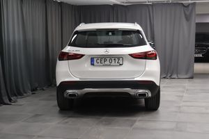 Mercedes GLA180 bild 5