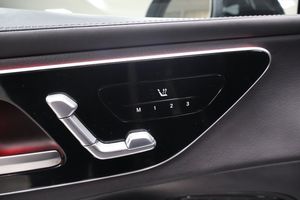 Mercedes GLC300 bild 14