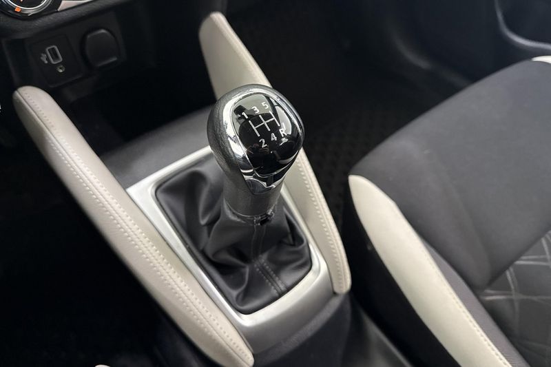 Nissan Micra bild 12
