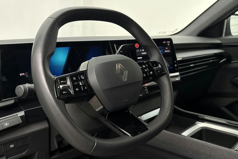 Renault Austral bild 16