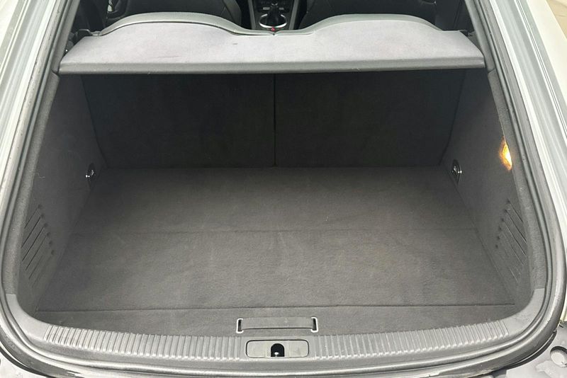 Audi TT bild 9