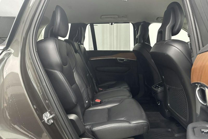 Volvo XC90 bild 8