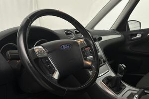 Ford Galaxy bild 16
