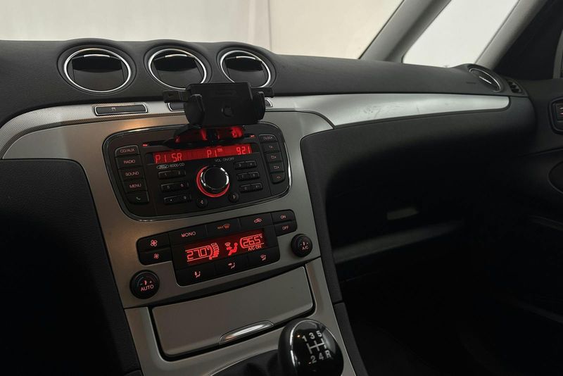 Ford Galaxy bild 14