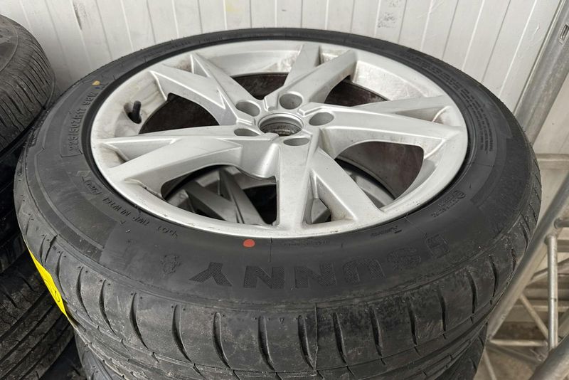 Audi A4 bild 15