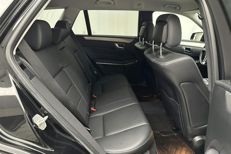 Mercedes E220 bild 8