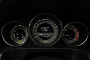 Mercedes E220 bild 10