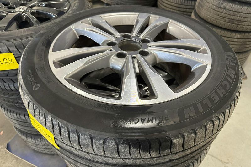 Mercedes E220 bild 13