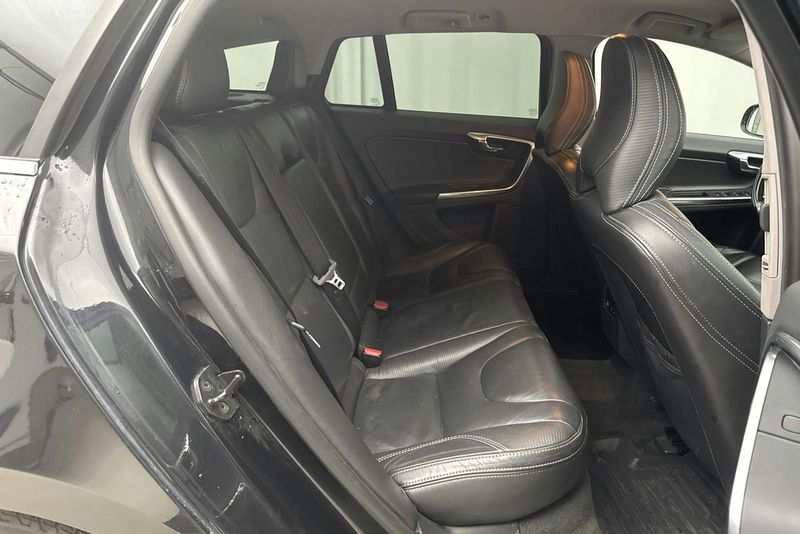 Volvo V60 bild 8