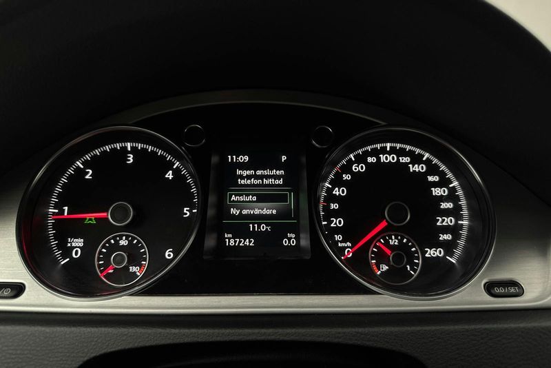 Volkswagen Passat bild 10