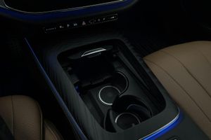 Mercedes E300 bild 16