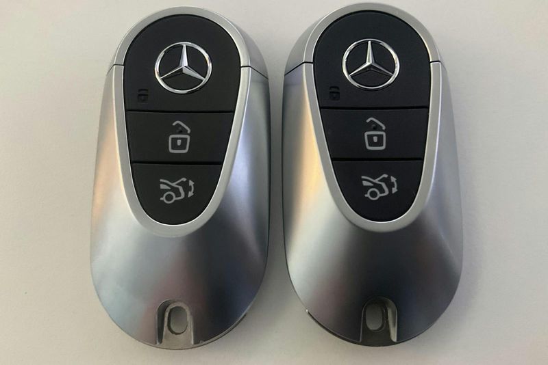 Mercedes E300 bild 20