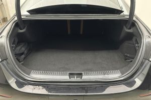 Mercedes E300 bild 9