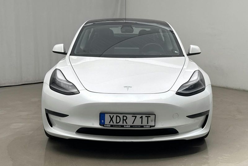 Tesla Model 3 bild 4
