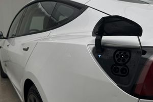 Tesla Model 3 bild 24