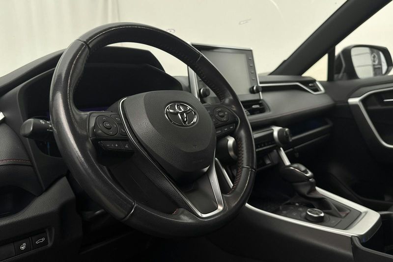 Toyota RAV4 bild 13