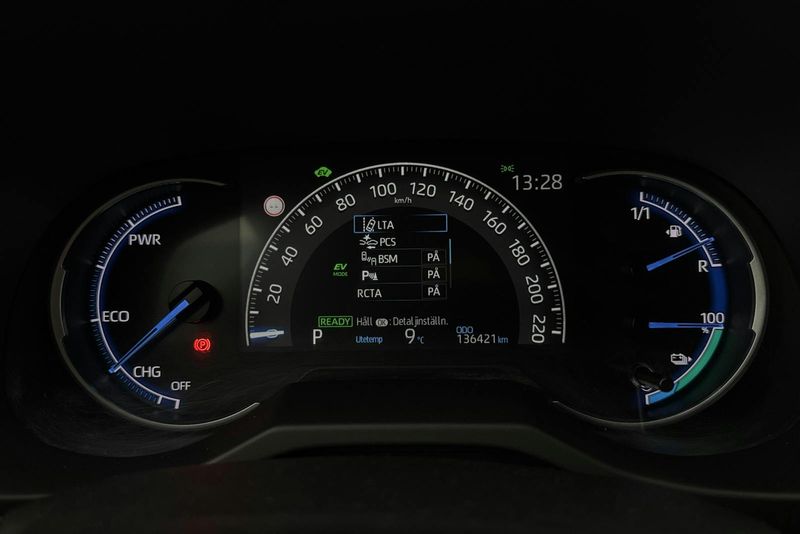 Toyota RAV4 bild 10