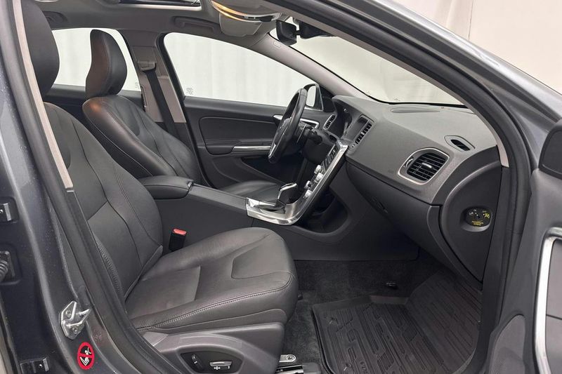 Volvo S60 bild 7