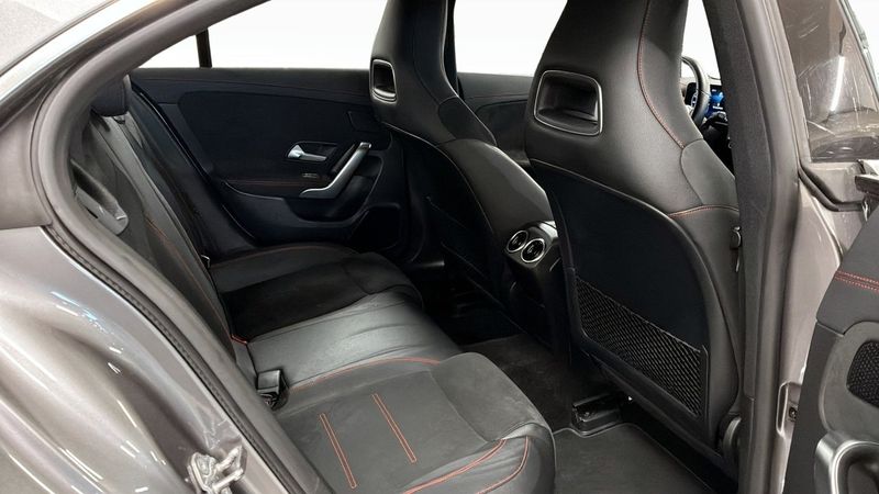 Mercedes CLA200 bild 5