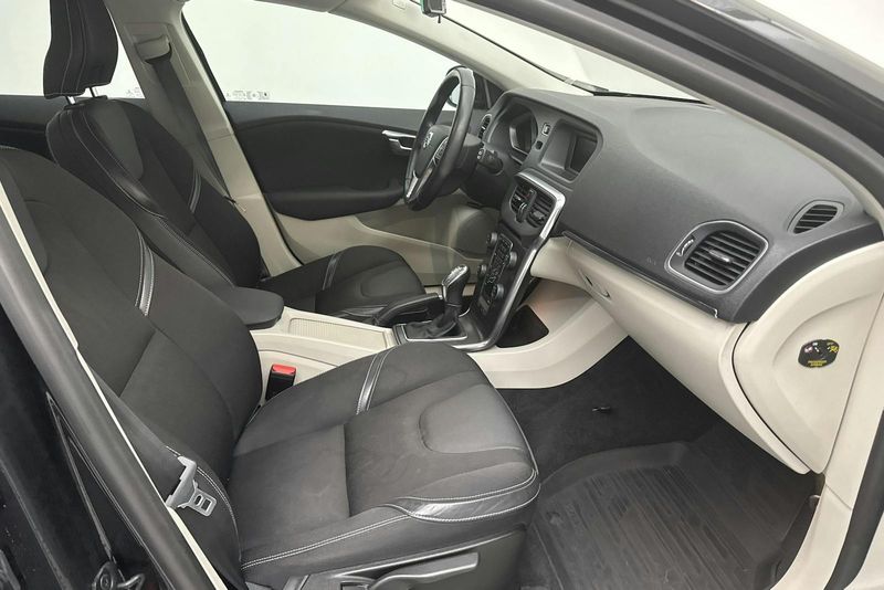 Volvo V40 bild 7