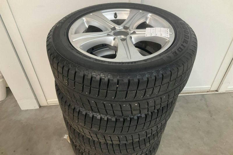 Mercedes E220 bild 14