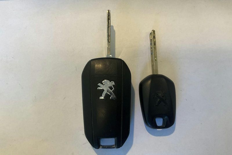 Peugeot 2008 bild 13