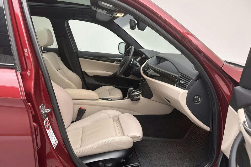 BMW X1 bild 7