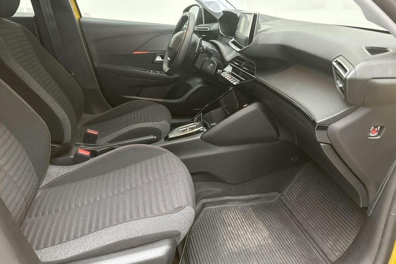Peugeot 208 bild 7