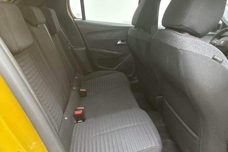 Peugeot 208 bild 8