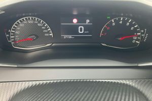 Peugeot 208 bild 10