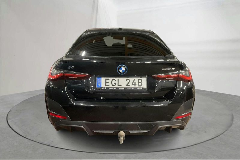 BMW i4 bild 5