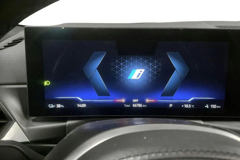 BMW i4 bild 10