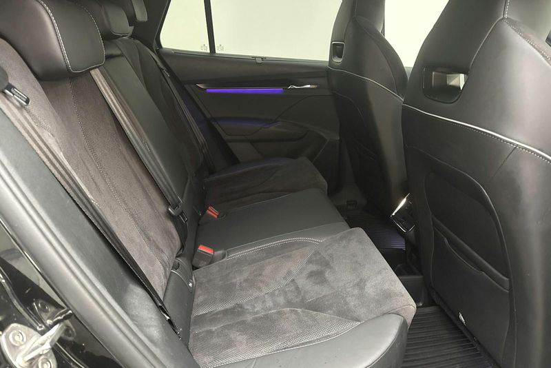 Skoda Enyaq bild 8