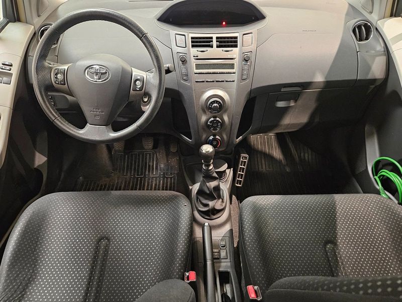 Toyota Yaris bild 9